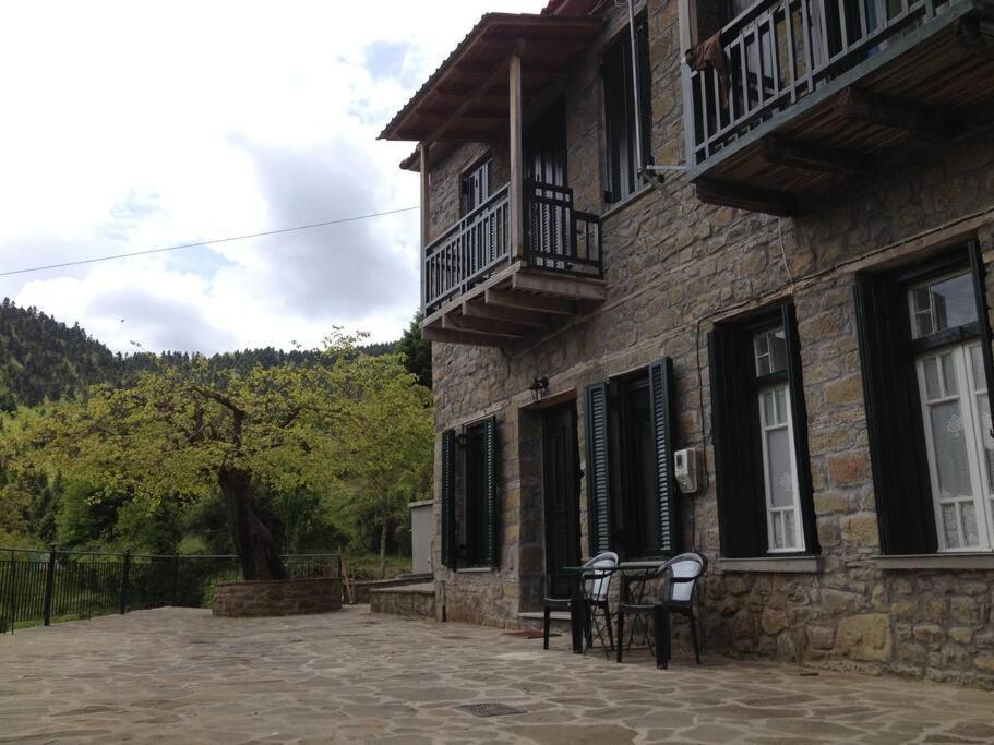 Δάφνη 1933, Λιθόχτιστο Αρχοντικό Στο Βουνό Villa Ano Chora Exterior photo